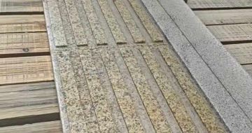 克拉玛依黄金麻盲道石 盲条