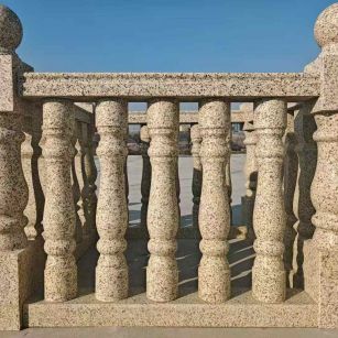 克拉玛依黄金麻花瓶柱 阳台栏杆