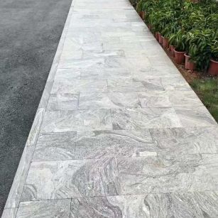 克拉玛依浪淘沙地铺石 夜里雪