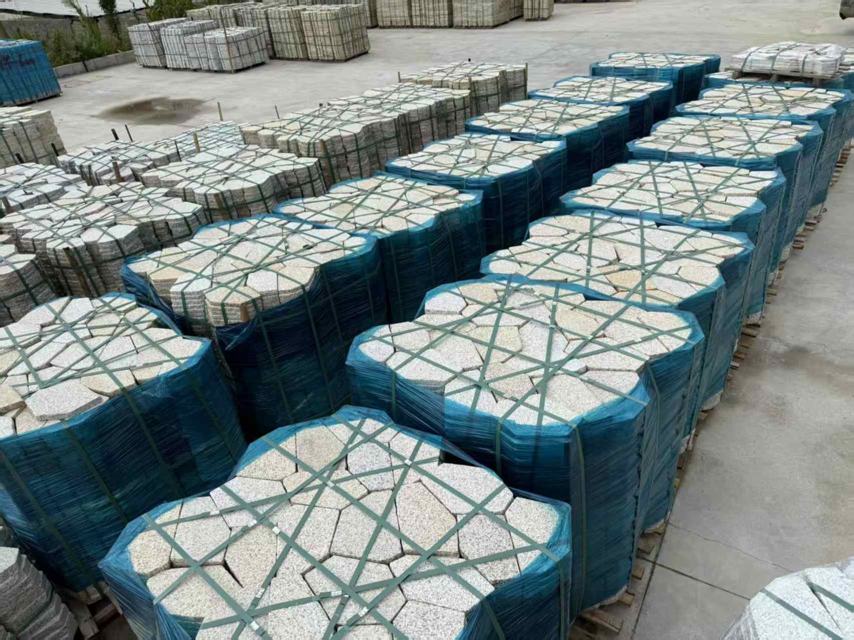 克拉玛依黄金麻冰裂纹 碎拼