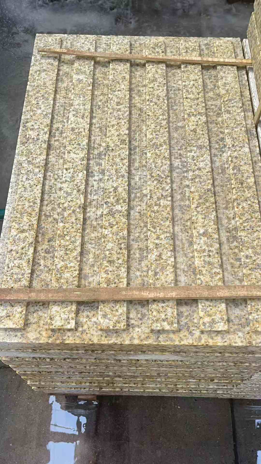 克拉玛依黄金麻盲道 石材盲道