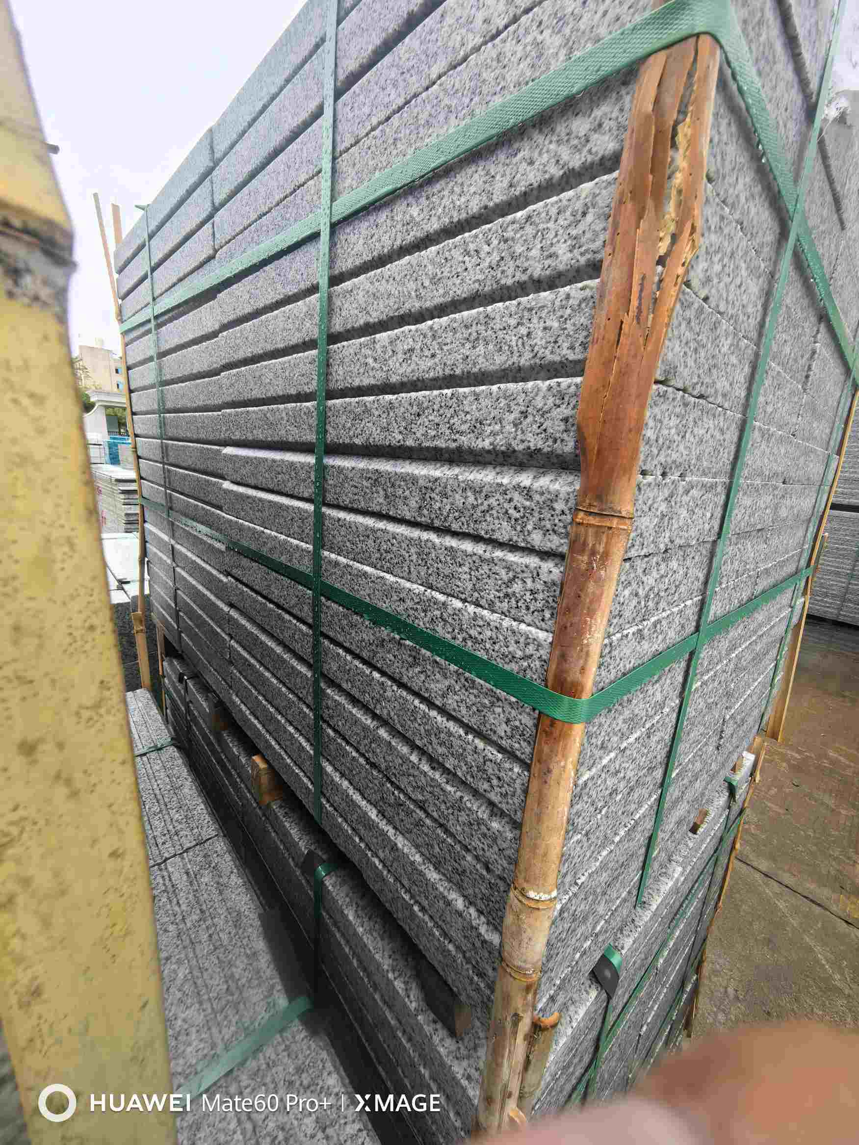 克拉玛依芝麻白楼梯踏步室外